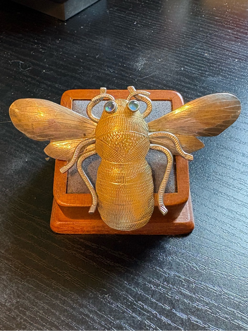 Courtney Peterson bee brooch mixed metal sterling silver 925 brass etched 3”